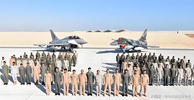 有8000人士兵年薪却达1000万新葡京该国穷得只剩下钱!军队人数只(图3) 有8000人士兵年薪却达1000万新葡京该国穷得只剩下钱!军队人数只(图3)